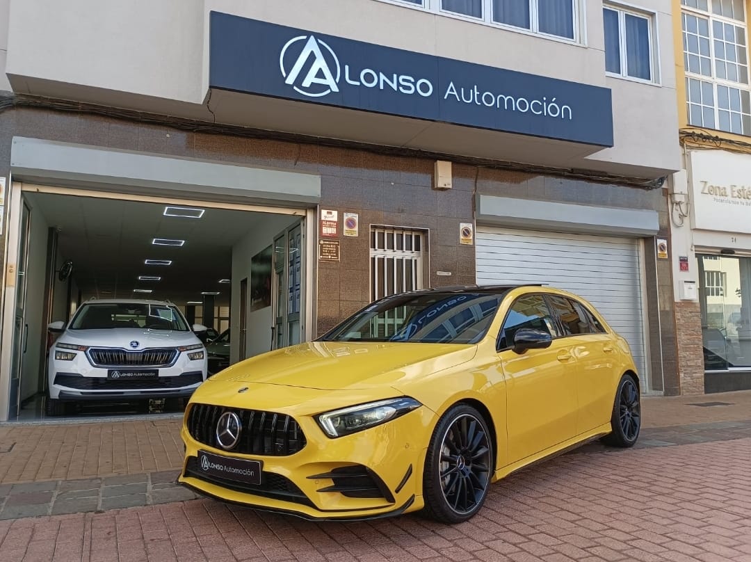 MERCEDES-BENZ - Clase A