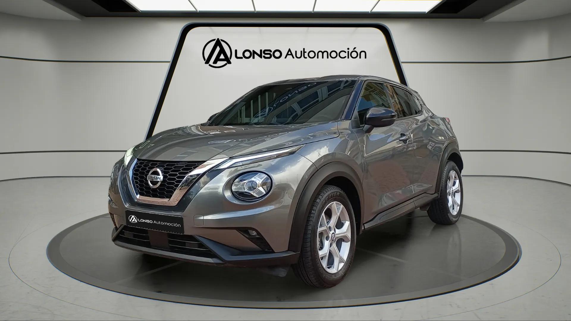 NISSAN -Juke