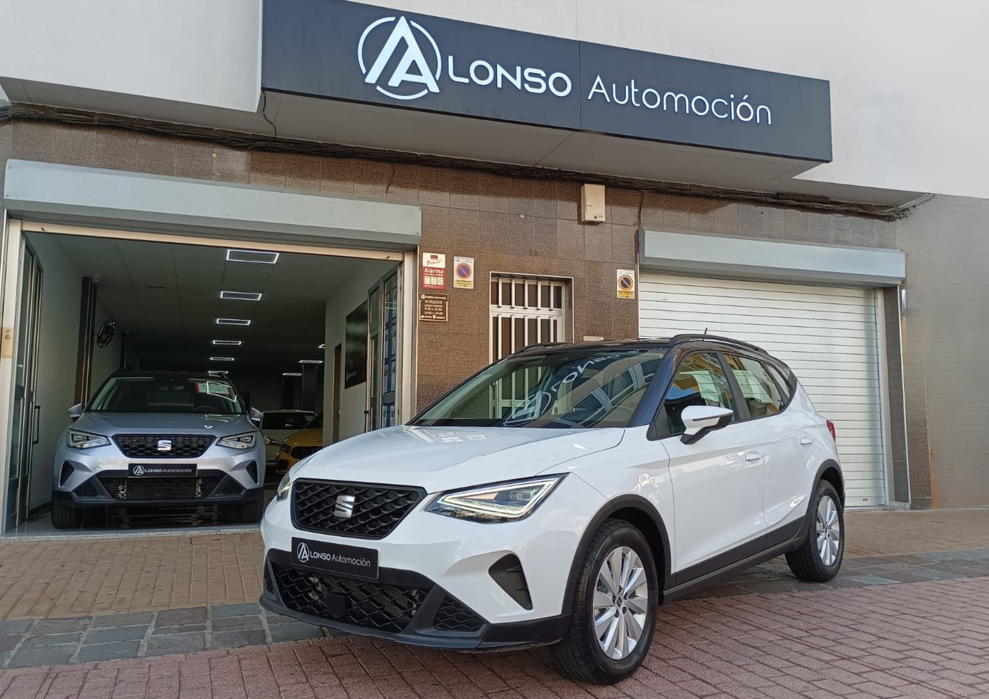 SEAT - Arona