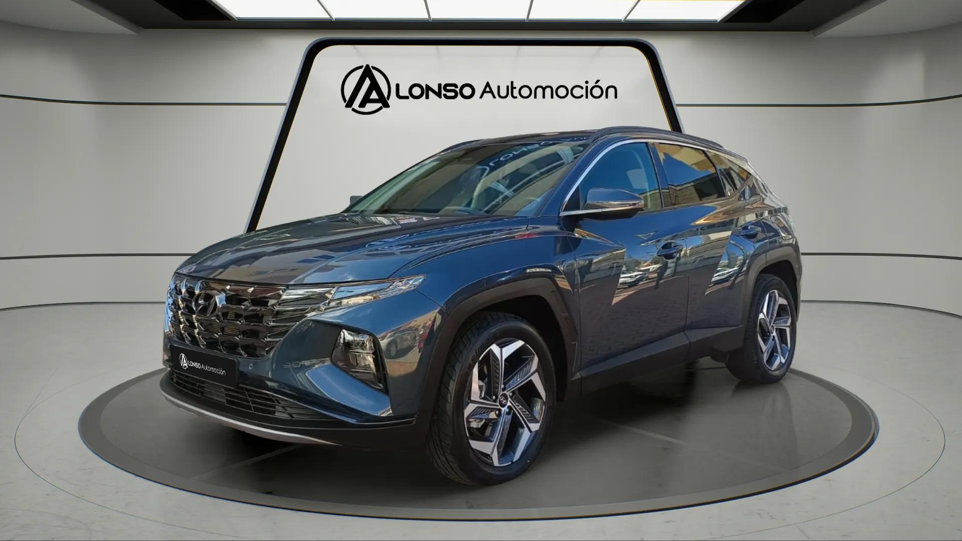 HYUNDAI- TUCSON