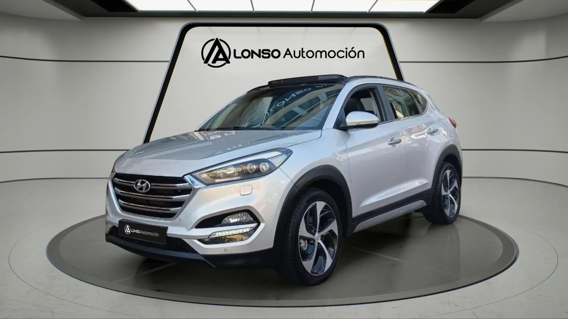 HYUNDAI - TUCSON