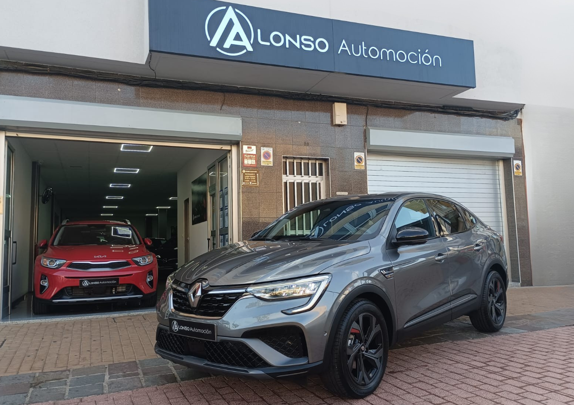RENAULT- ARKANA